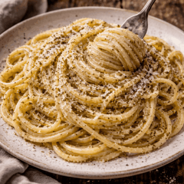 Cacio e Pepe Pasta
